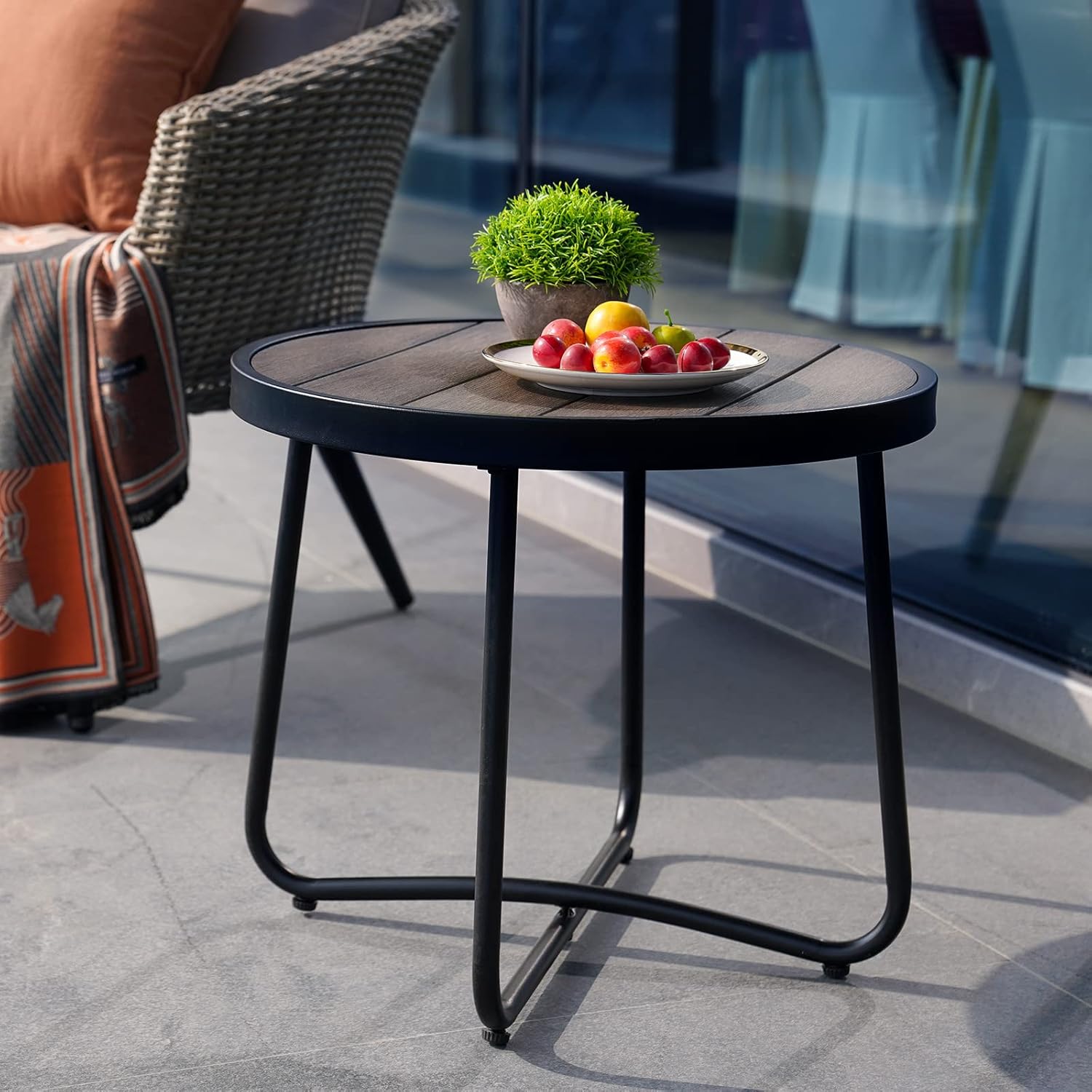 Outdoor Side Table, round End Table with Imitation Wood Tabletop, Dark Grey